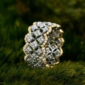 Elegant Zirconia Sparkling Ring