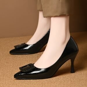 PU Stiletto Low-top Shoes, Single Shoes for All Seasons, Rubber Pointed Toe, PU Molded Sole, Women Shoes